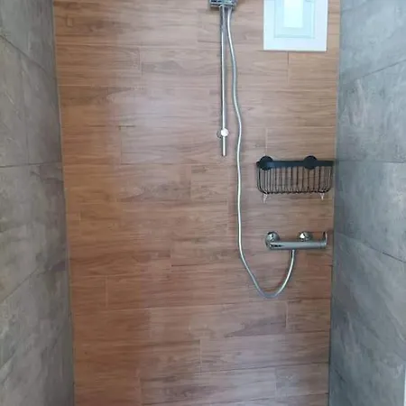 κυμοθόη Feriehus Mylopotamos